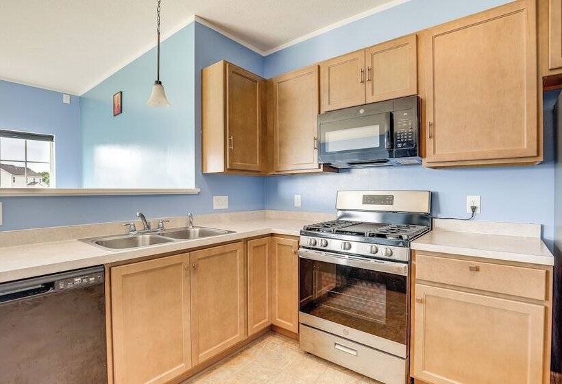 West Henrietta Retreat ~ 4 Mi To Rochester It