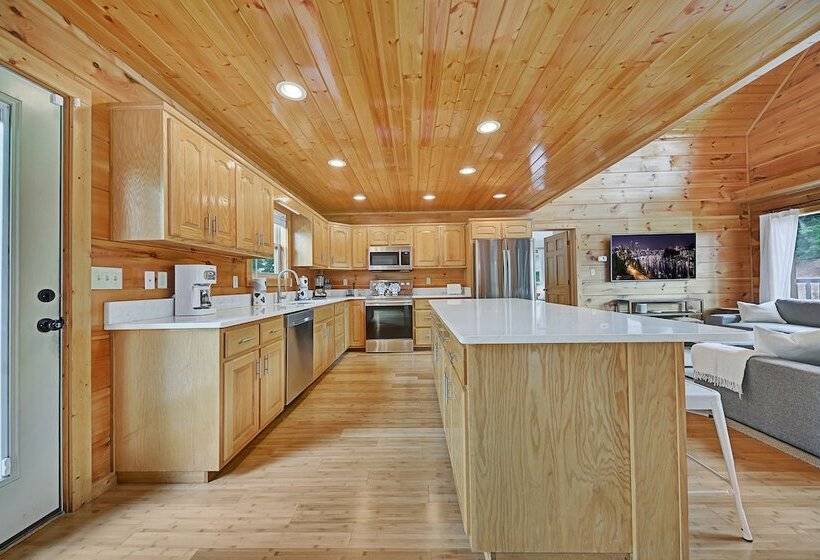 Wilderness Rush By Avantstay Hot Tub + Views