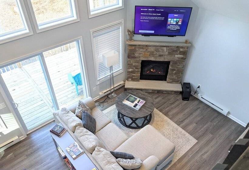 Woodland Chalet By Avantstay Deck + Lake Access