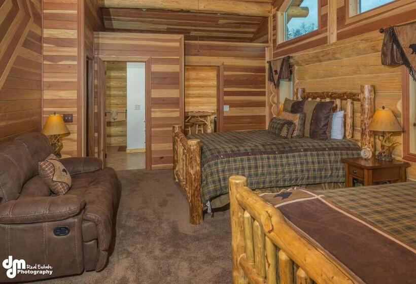 Alaska Knotty Pine B&b