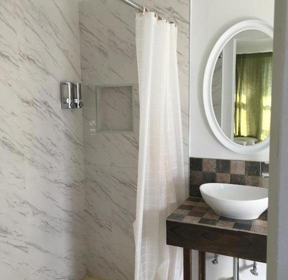 هاستل Kamway Lodge