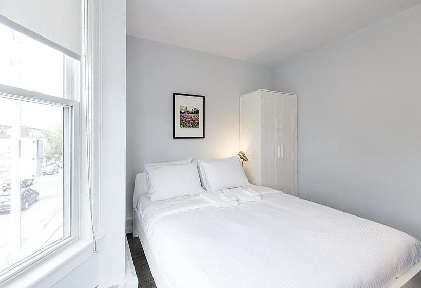 Quarters On Dot By Thatch