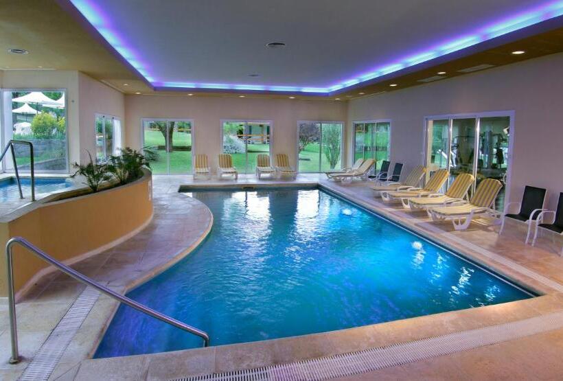 Altos De Belgrano Hotel Cabañas Golf Y Spa