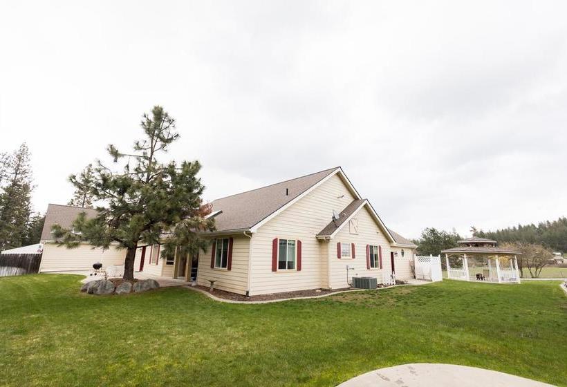 American Country Bed & Breakfast