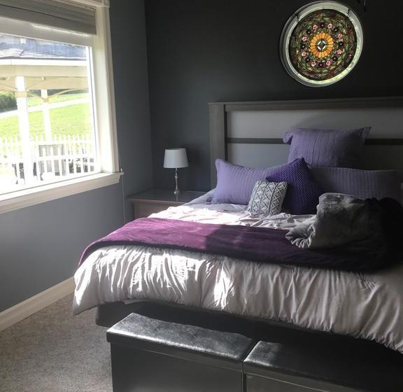 American Country Bed & Breakfast