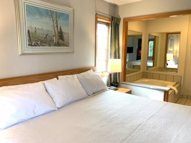 Applecreek Resort Hotel & Suites