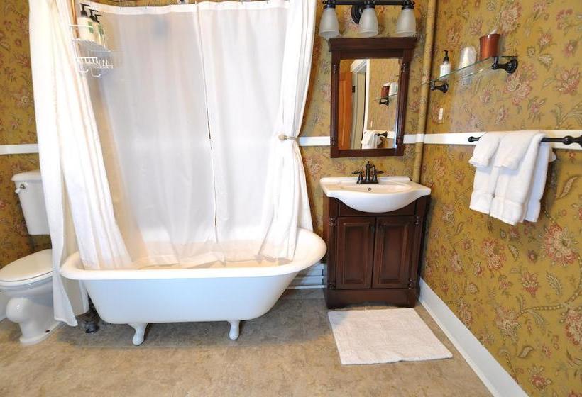 Avenue Hotel Bed And Breakfast