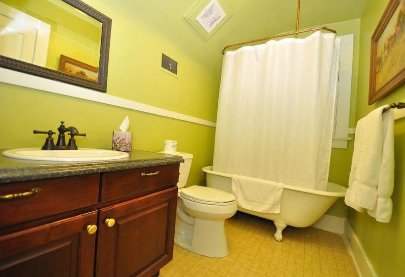 Avenue Hotel Bed And Breakfast