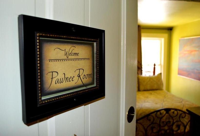 Avenue Hotel Bed And Breakfast