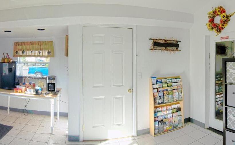 Baker City Motel & Rv