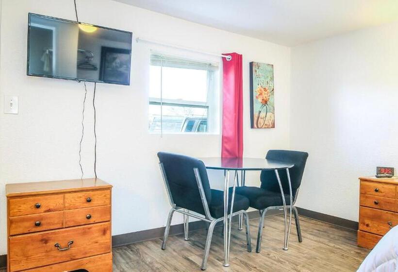 Baker City Motel & Rv