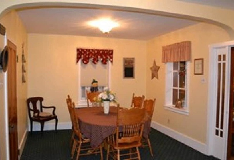 Beagle's Bed & Breakfast