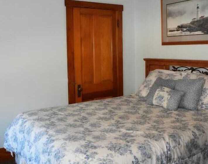 Beagle's Bed & Breakfast