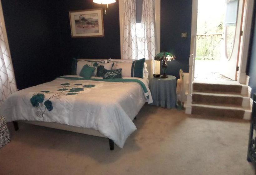 تختخواب و صبحانه Bridgeford House