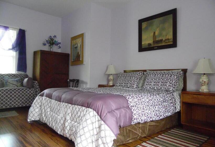 تختخواب و صبحانه Cantuta Inn