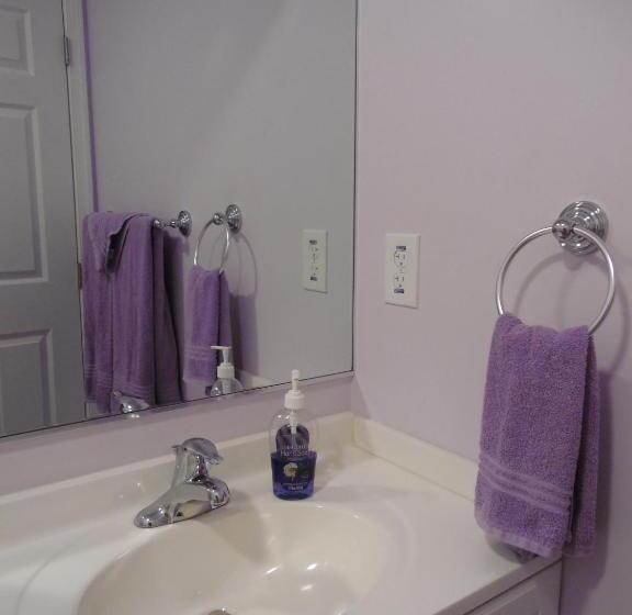 تختخواب و صبحانه Cantuta Inn