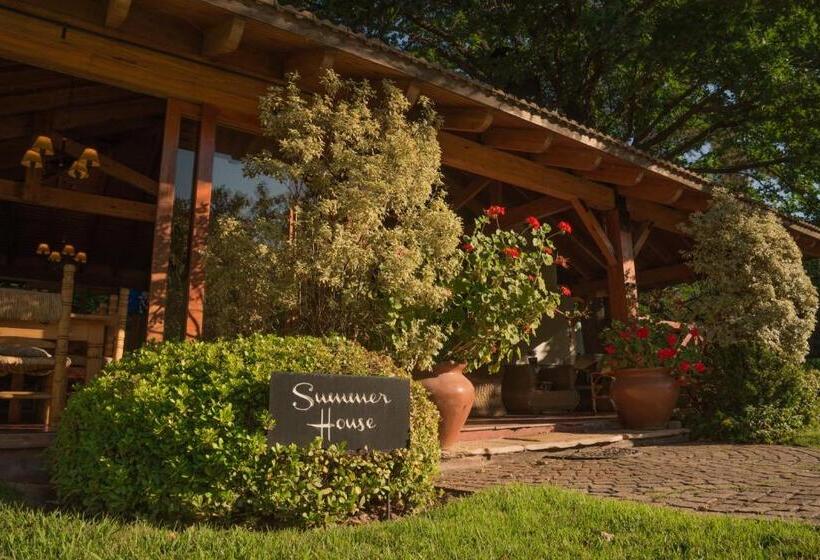 تختخواب و صبحانه Casa De Coria