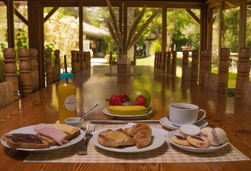 تختخواب و صبحانه Casa De Coria