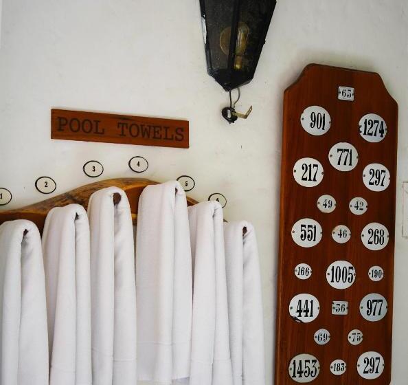 تختخواب و صبحانه Casa De Coria