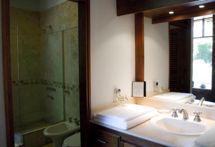 تختخواب و صبحانه Casa De Coria