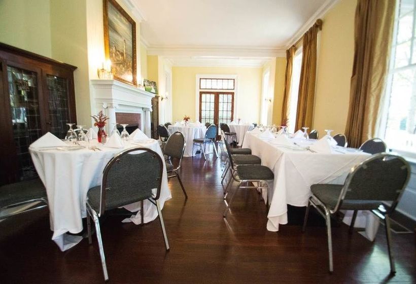 مبيت وإفطار Grace Estate