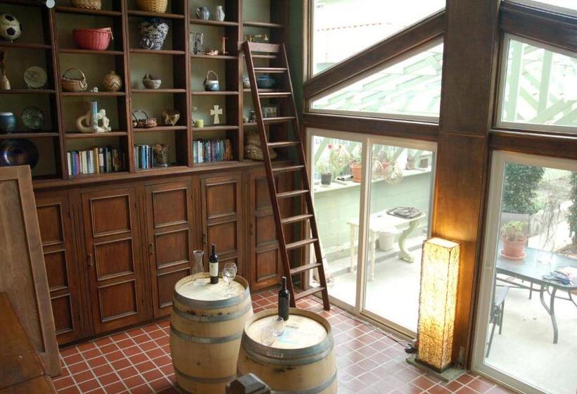مبيت وإفطار Greenhouse Inn By The Bay