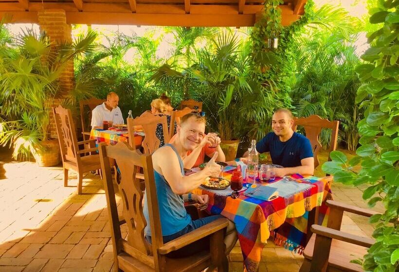 مبيت وإفطار Hacienda La Rusa