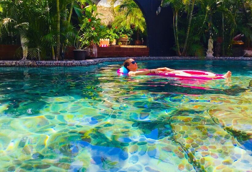 مبيت وإفطار Hacienda La Rusa