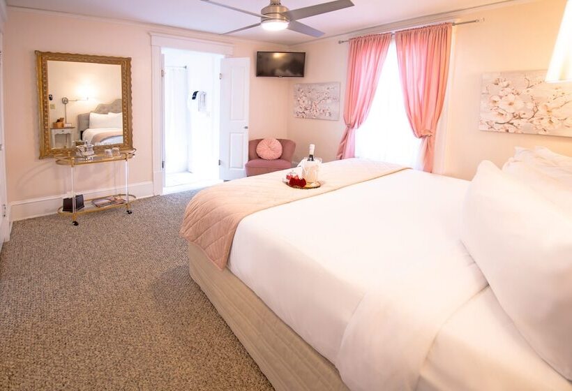 مبيت وإفطار Inn On Charlotte