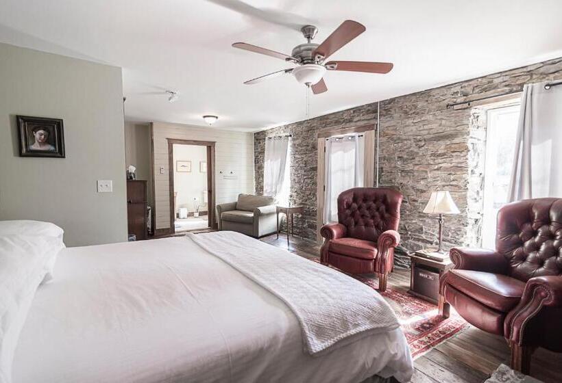 مبيت وإفطار Light Horse Inn