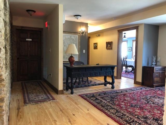 مبيت وإفطار Light Horse Inn