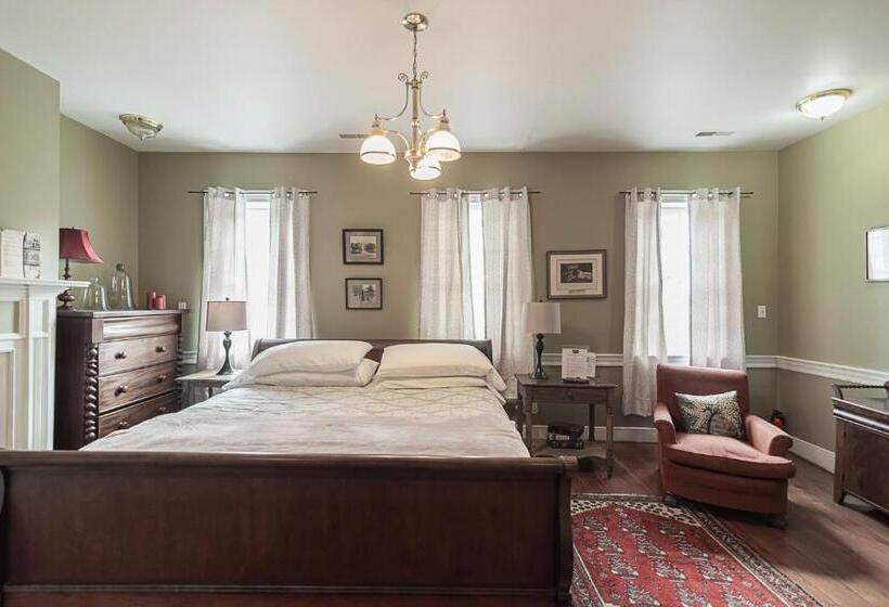 مبيت وإفطار Light Horse Inn