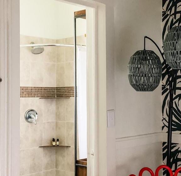 مبيت وإفطار Marreros Guest Mansion   Adult Only