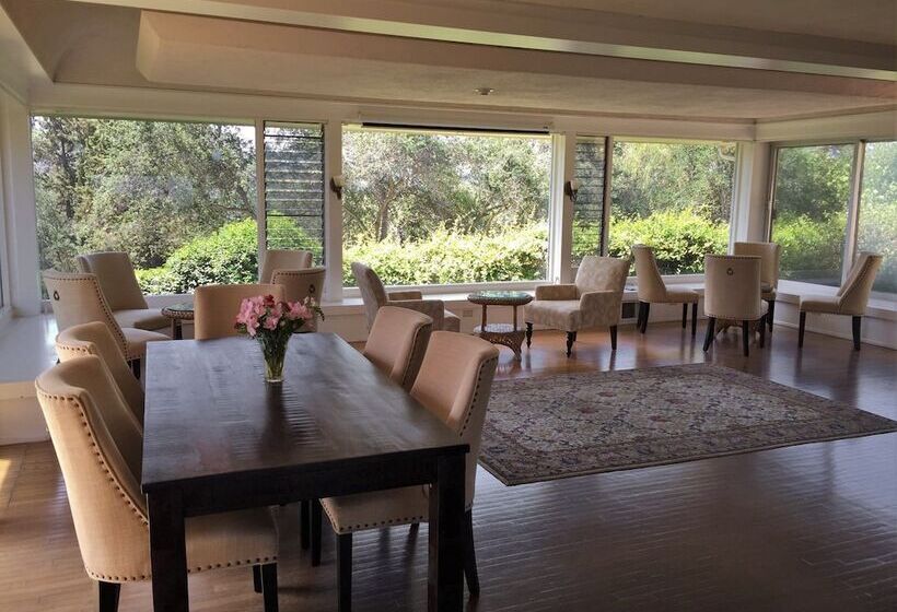צימר Ojai Retreat & Inn
