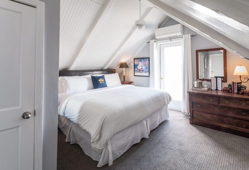 住宿加早餐  Queen Vic Guest House