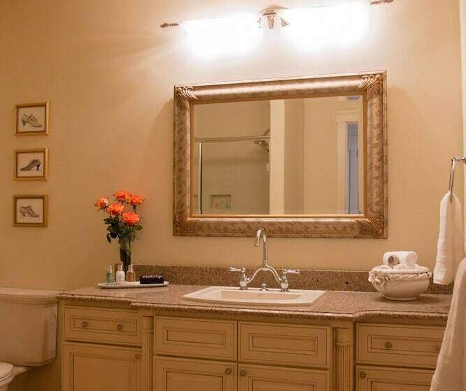 تختخواب و صبحانه Summer Creek Inn