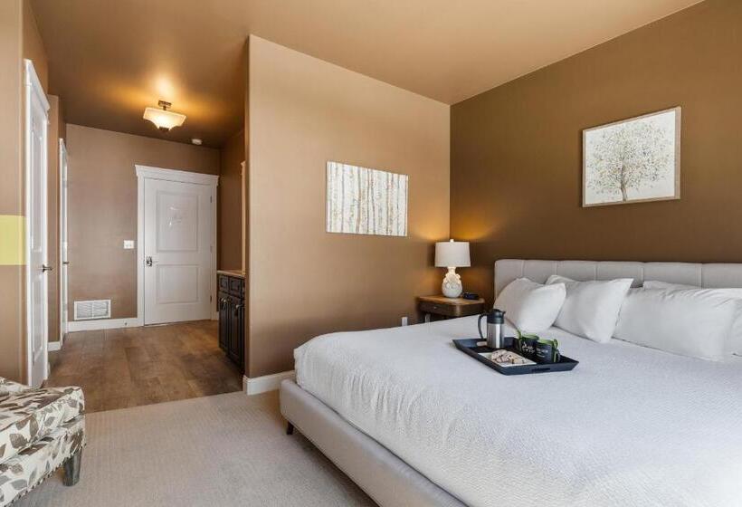 צימר Summer Creek Inn