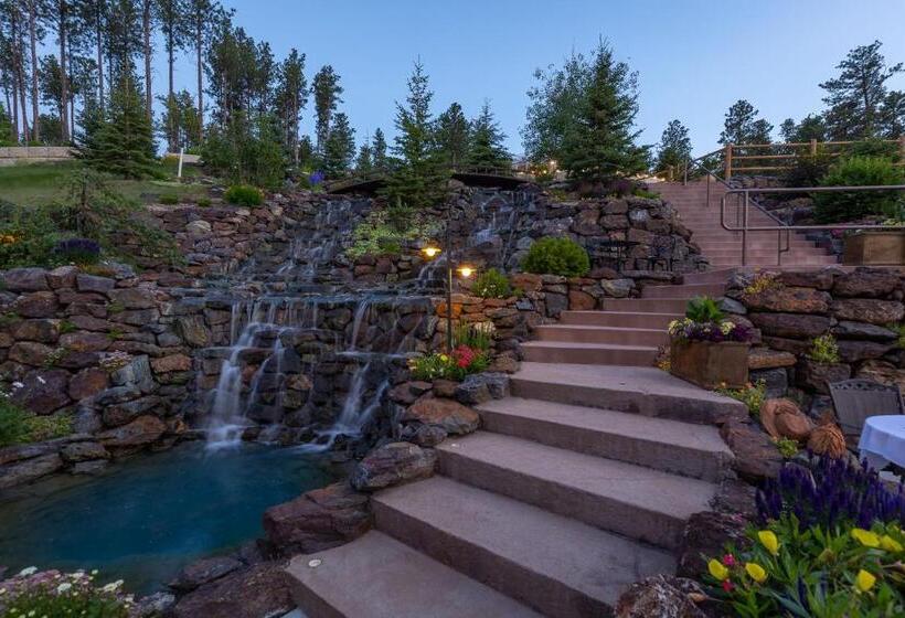 تختخواب و صبحانه Summer Creek Inn