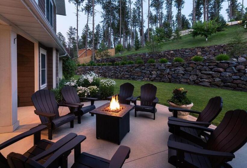 צימר Summer Creek Inn