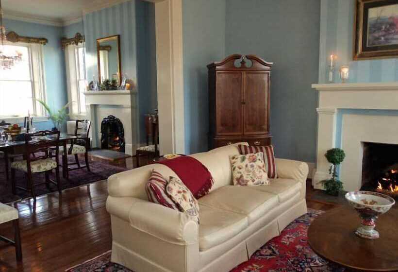 مبيت وإفطار The Essex Inn