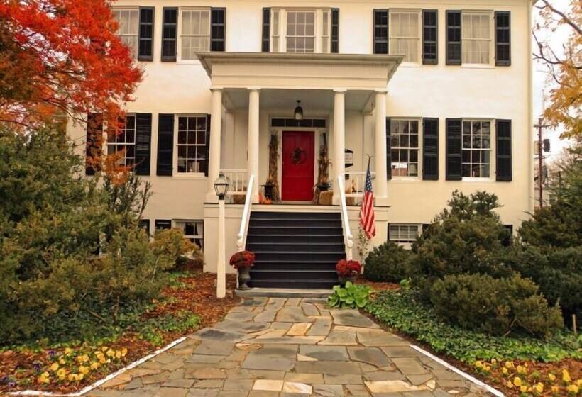 مبيت وإفطار The Essex Inn