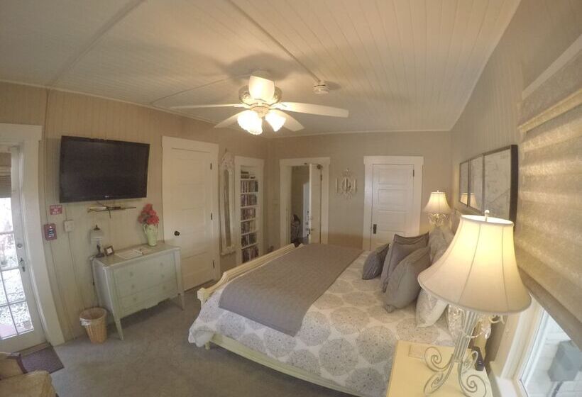 مبيت وإفطار The Hibiscus House