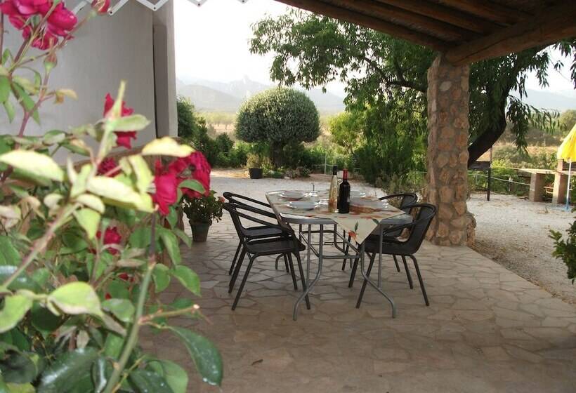 Casa Rural Cortijo El Helao