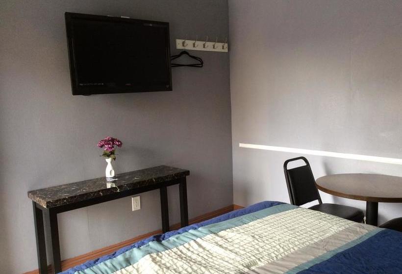 El Don Motel  Adults Only