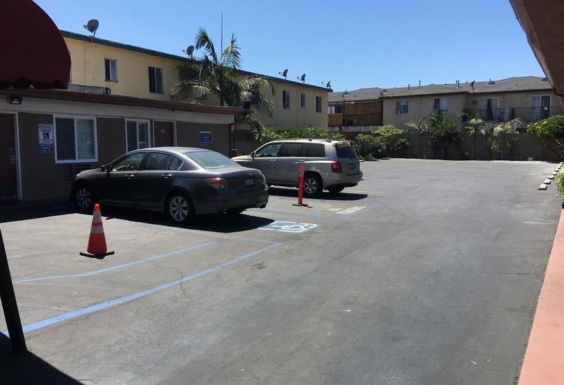 El Don Motel  Adults Only