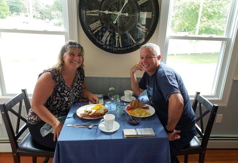 Elmere House Bed & Breakfast