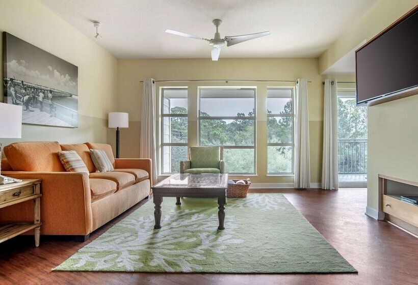Hilton Grand Vacations Club In Sandestin Golf & Beach Resort