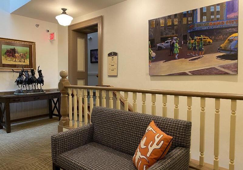 Historic Hotel Arvon