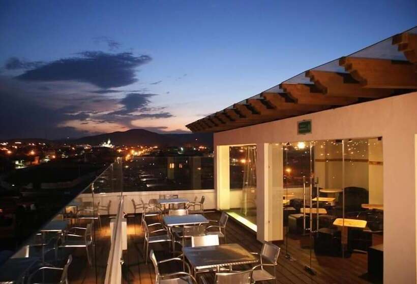 호텔 9 Manantiales