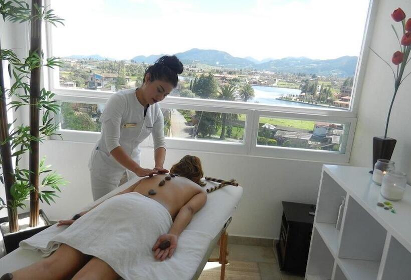 호텔 9 Manantiales